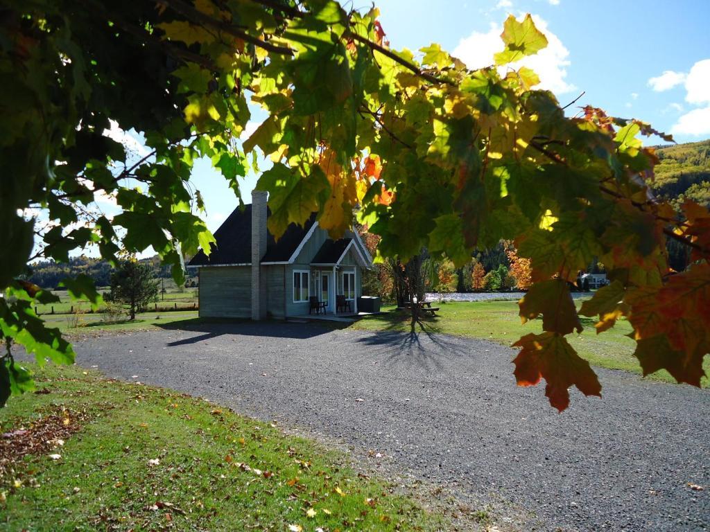 Maison Chez Laurent Hotell Baie-Saint-Paul Exteriör bild